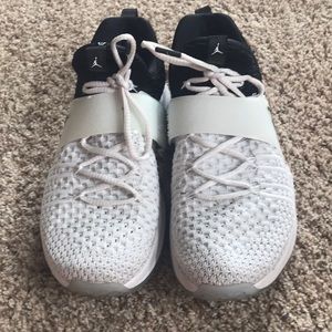 Men’s 9.5 Jordan Fitness Shoe